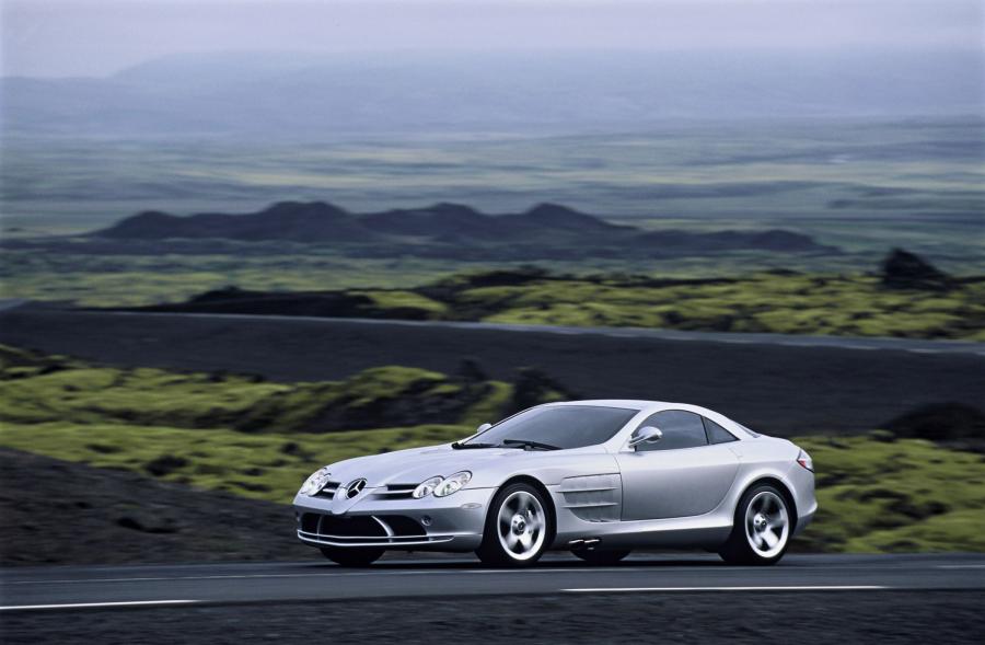  Mercedes-Benz SLR McLaren 2003 года  (фото 156 из 319)